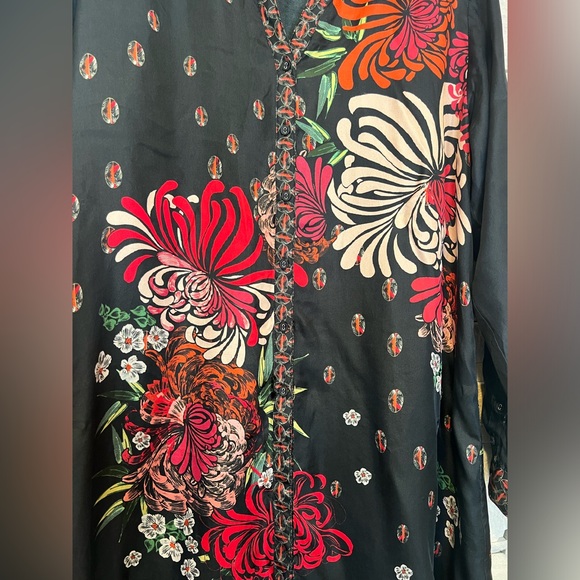 Johnny Was Silk Carro Button Front Floral Print Tunic - Picture 3 of 7